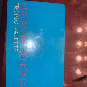 Natasha denona tropical palette